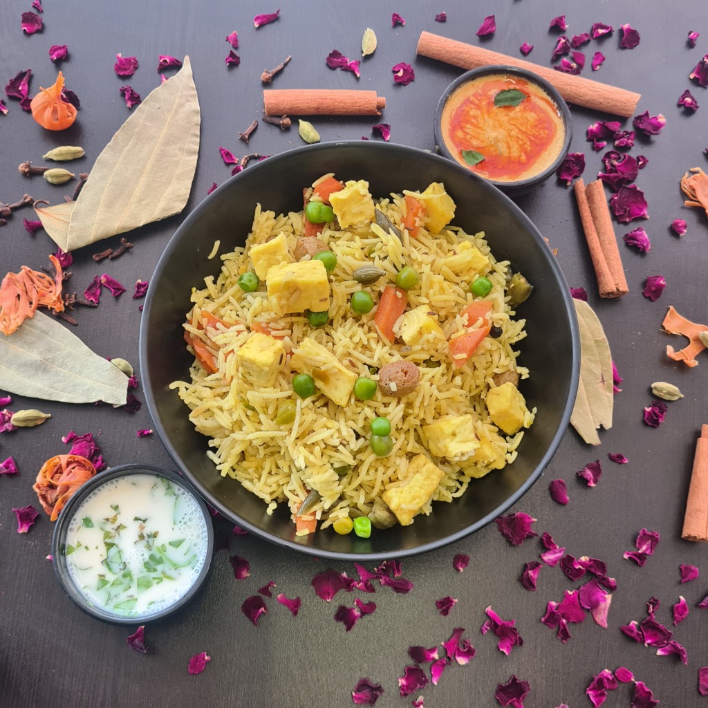 Shahi Paneer Dum Biryani